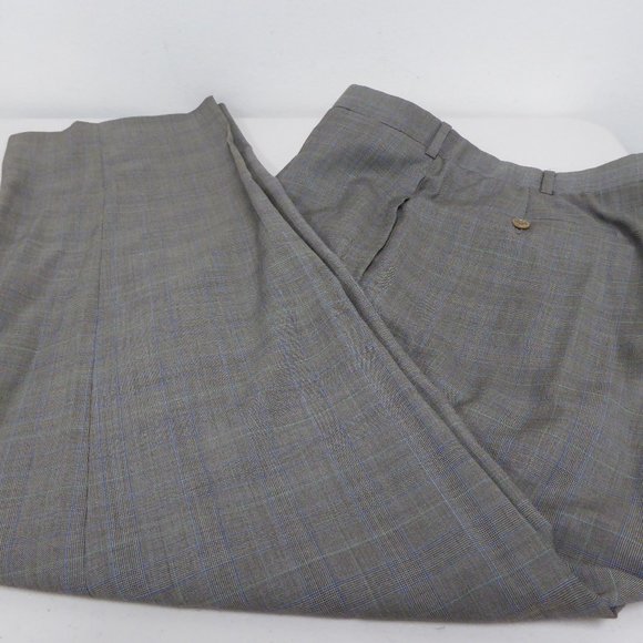 BELVEST suit 2 piece gray wool 2 button plaid jacket pants 42 made in Italy - Picture 2 of 11